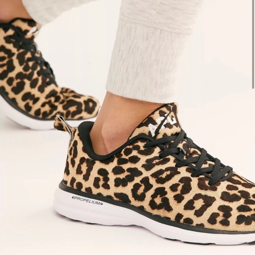 APL size 8 sneakers